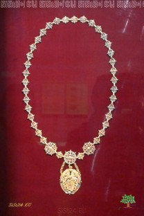 Historischer Schmuck vermittelt Einblicke in Geschmack und gesellschaftliche Vorstellungen früherer Zeiten. (Bild: Natalia Siedler)