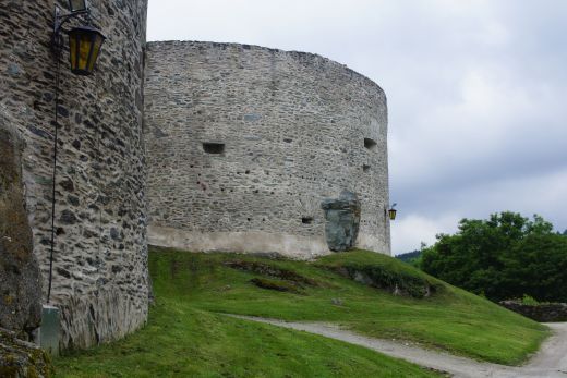 Blick vom Rondell am scharfen Eck zum mittleren Rondell